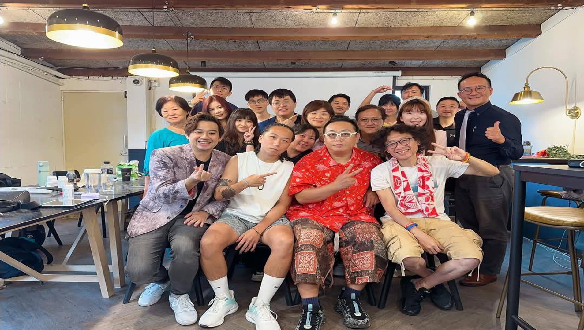 史蒂芬叔叔短影音工作坊 — 學員合照